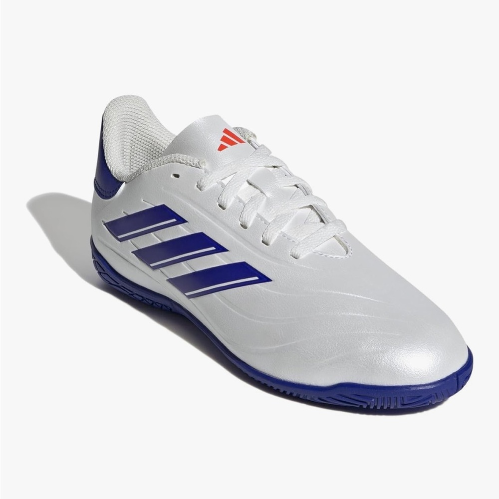 adidas Unisex-Child Copa Pure 2 Club Indoor soccer size 3